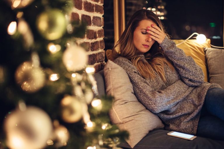 Nearly 7 in 10 Americans Feel Pressure to Appear Happier Than They Are This Holiday Season