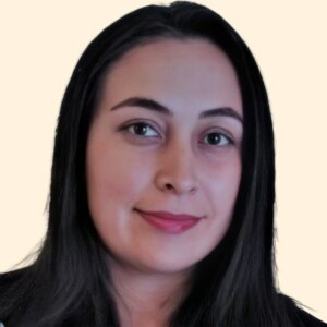 Adriana Angulo, Therapist