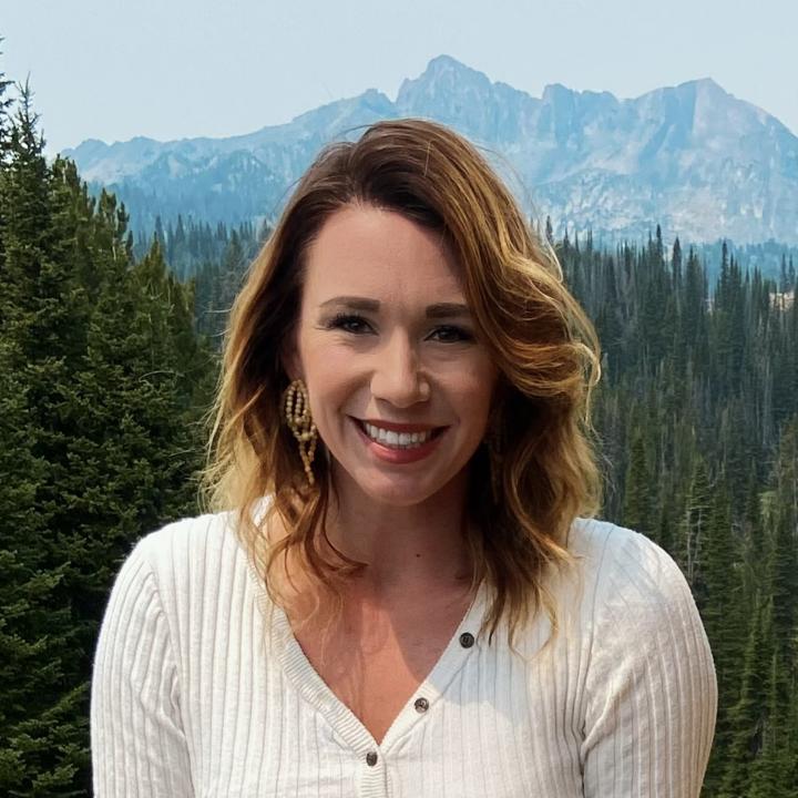 Therapist In San Diego California Jillian Starkey Therapist Lifestance