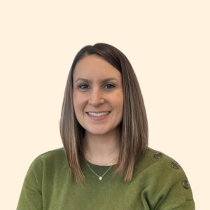 Lindsey Landry, Therapist