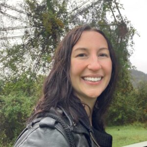 Anne-Marie Urbanski, Therapist