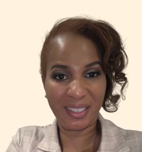 Dola Abiodun, Psychiatric Nurse Practitioner