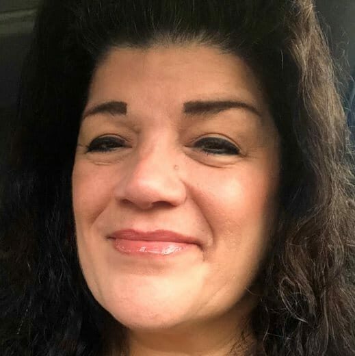 Psychiatrist in Knoxville, Tennessee, Edelyn PMHNPBC Lifestance