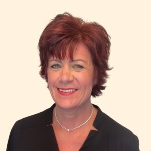 Robyn Markham