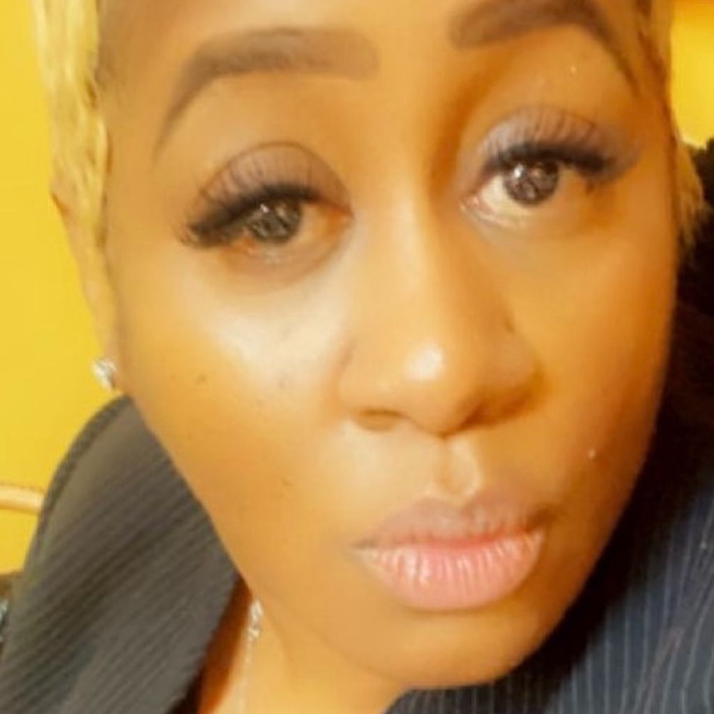 Therapist in Brooklyn, New York, Joanna Dove, LMSW