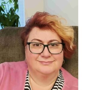 Heidi Hughes, Therapist