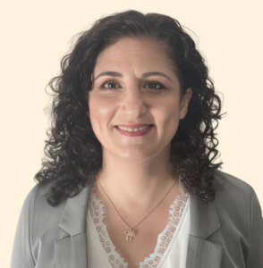 Kimberly Kazaryants, Psychologist