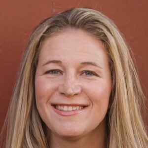 Kelly Pierce, Therapist