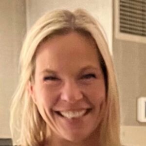 Kellie Murawski, Therapist