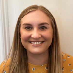 Brooke Hanlon, Therapist
