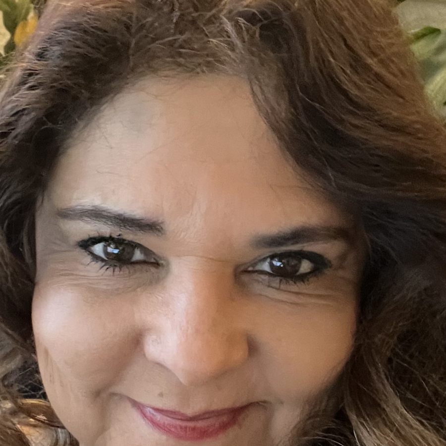 Sandra M. Gerardo, Therapist