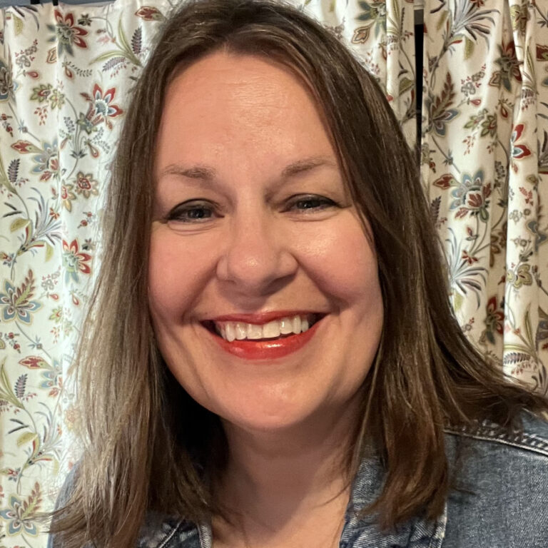 Therapist in Kenosha, Wisconsin, LeeAnn Jackson, LPC