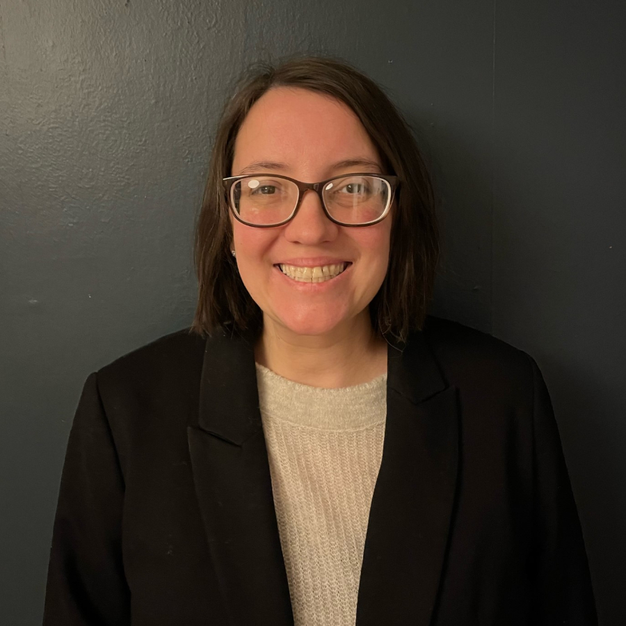 Psychologist and Therapist in Lake Oswego, Oregon, Erin L Cook, Psychologist Lifestance