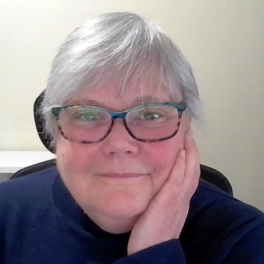 Psychologist and Therapist in Los Angeles, California, Rae Hadley