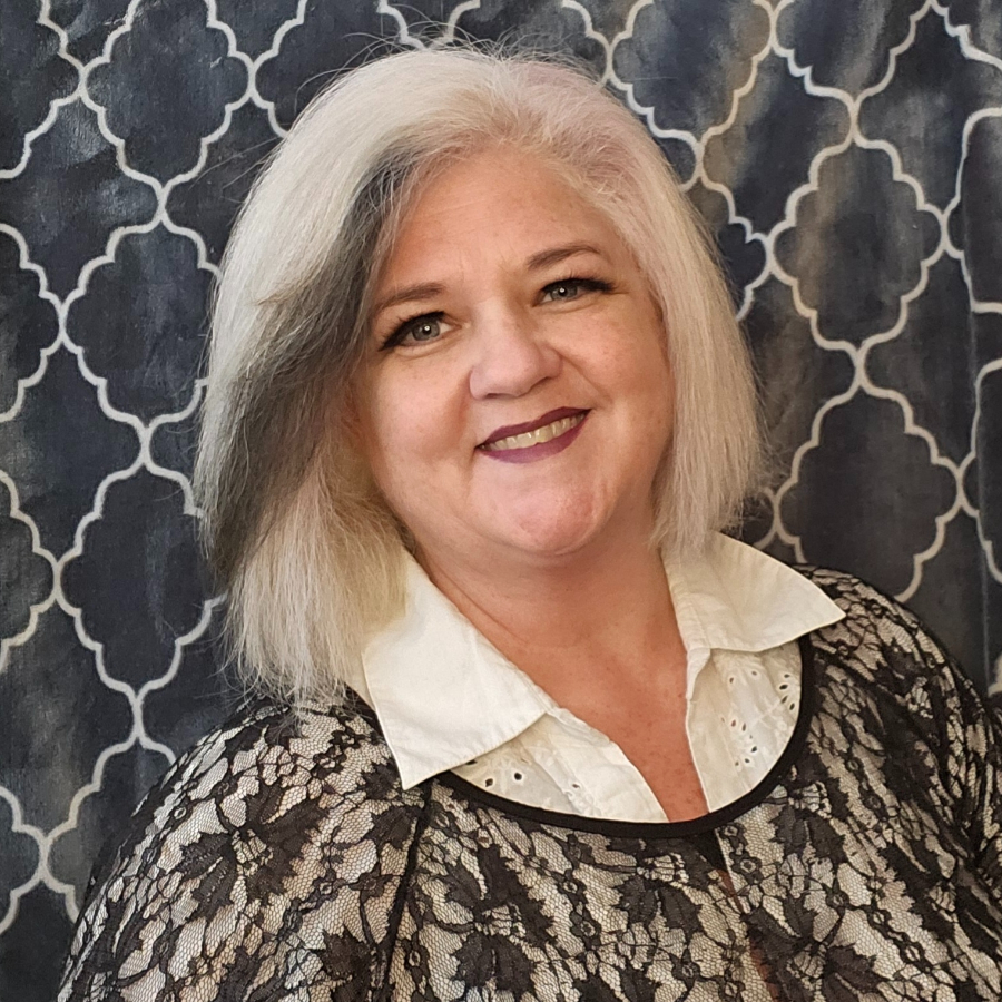 Therapist in Eugene, Oregon, Nicole M Dooney, Therapist Lifestance