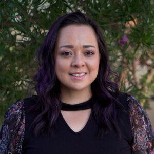 Kami Garver, Therapist