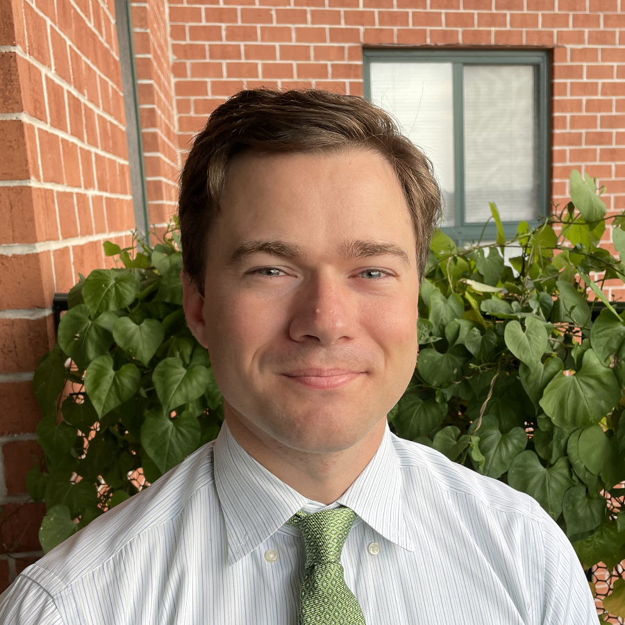 Psychologist and Therapist in South Portland, Maine, Gabriel Garza