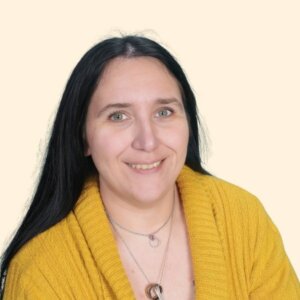 Jennifer Raines, Therapist