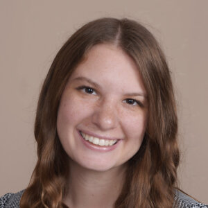 Carly Krupat, Therapist