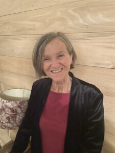 Melanie Gibbs, Therapist