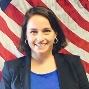 Aubrie Wade, Therapist