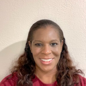 Yarinika Miller, Therapist