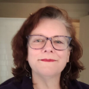 Echo diSpirito, Therapist