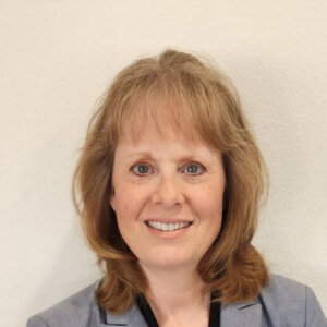 Mrs. Kimberley Loken, Therapist