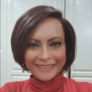 Sonia Lasmin, Therapist