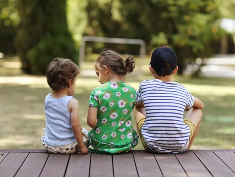 The Family Factor: Supporting Siblings of LD Children