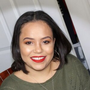 Nelida Oliveira, Therapist