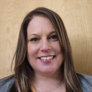 Nicole Berthiaume, Therapist