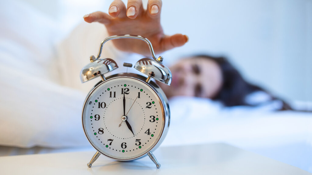 How the “5-to-9 Before 9-to-5” Trend Can Lead to Wellness Perfectionism