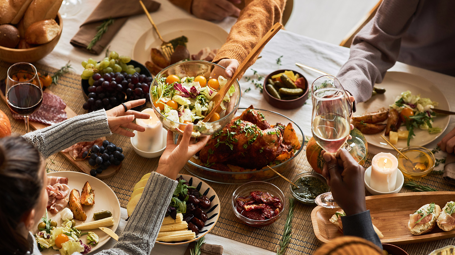 7 Tips to Survive the Holidays When You’re Struggling with an Eating Disorder