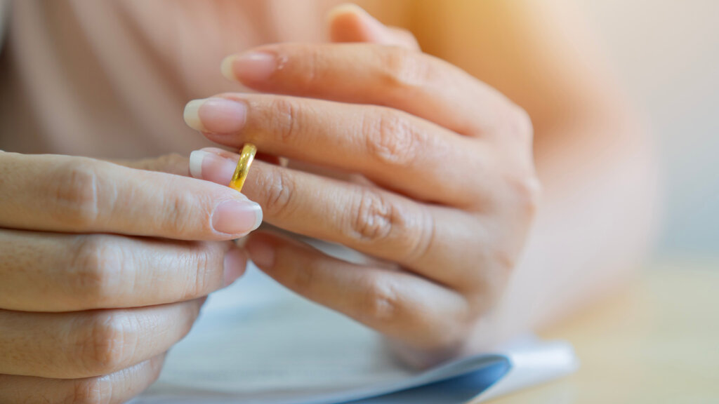 January Divorce: When Most Divorces Happen and How to Avoid Becoming a Statistic