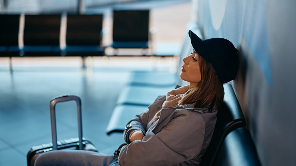5 Tips to Ease Travel Anxiety During Long Travel Days