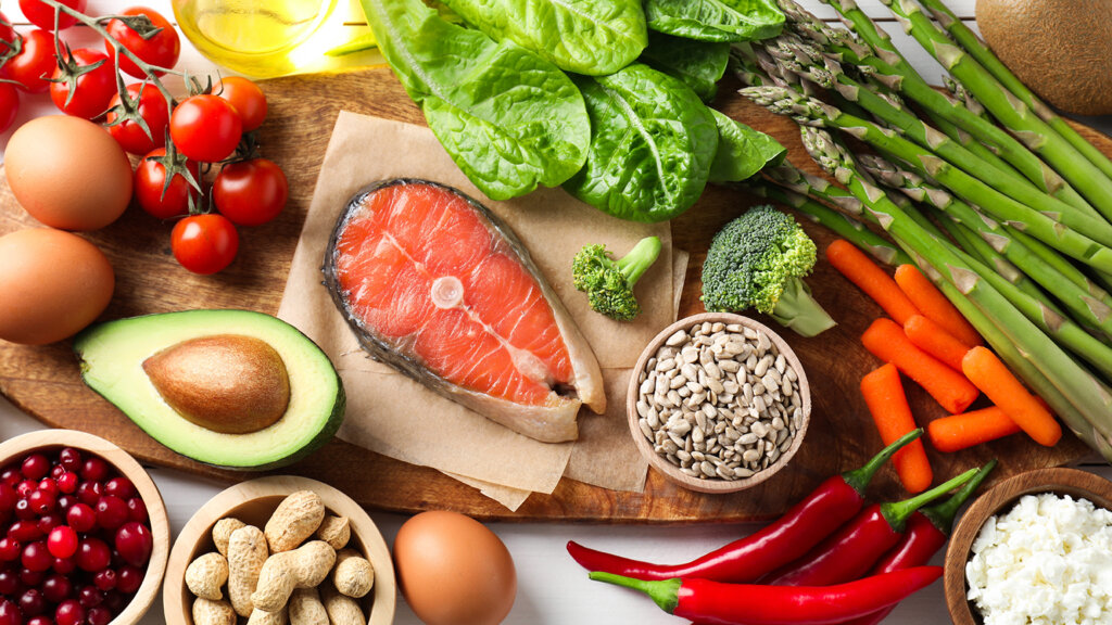 Food and Mood: The Connection Between Nutrition and Mental Health