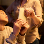 How to Reduce Screen Time for Kids: Tools and Apps a Therapist Recommends in 2026
