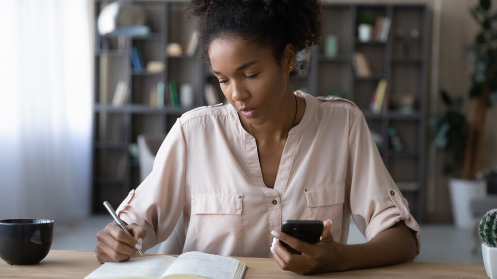 How to Build Consistency With ADHD: The Routine That Changed My Life