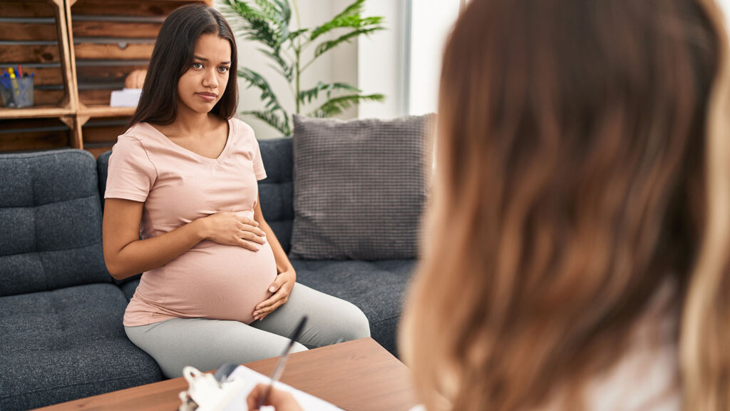 Therapy During Pregnancy: New Research Suggests Benefits for Mom and Baby